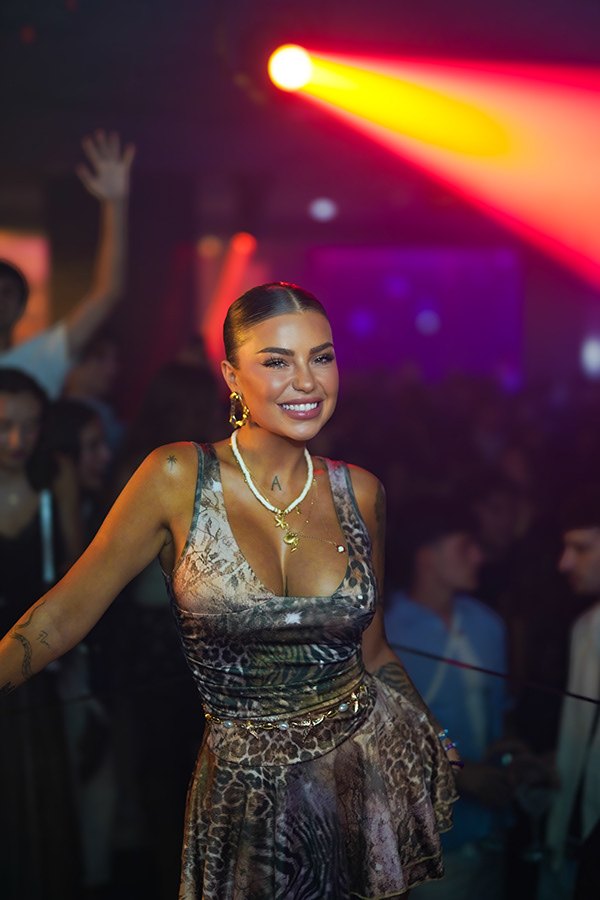 Club · noche