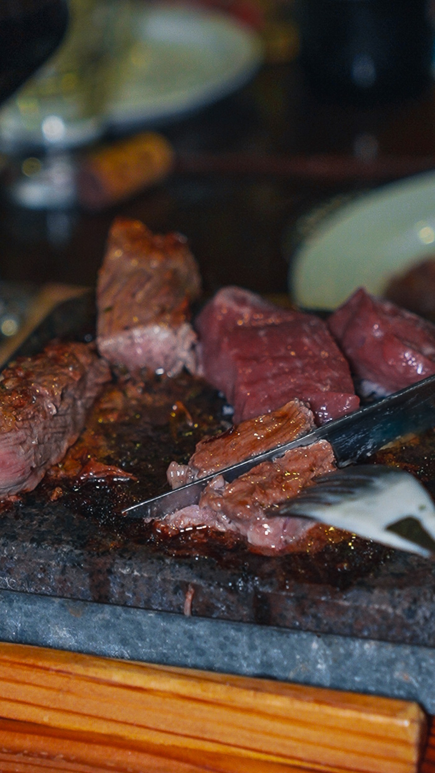 Carne a la piedra
